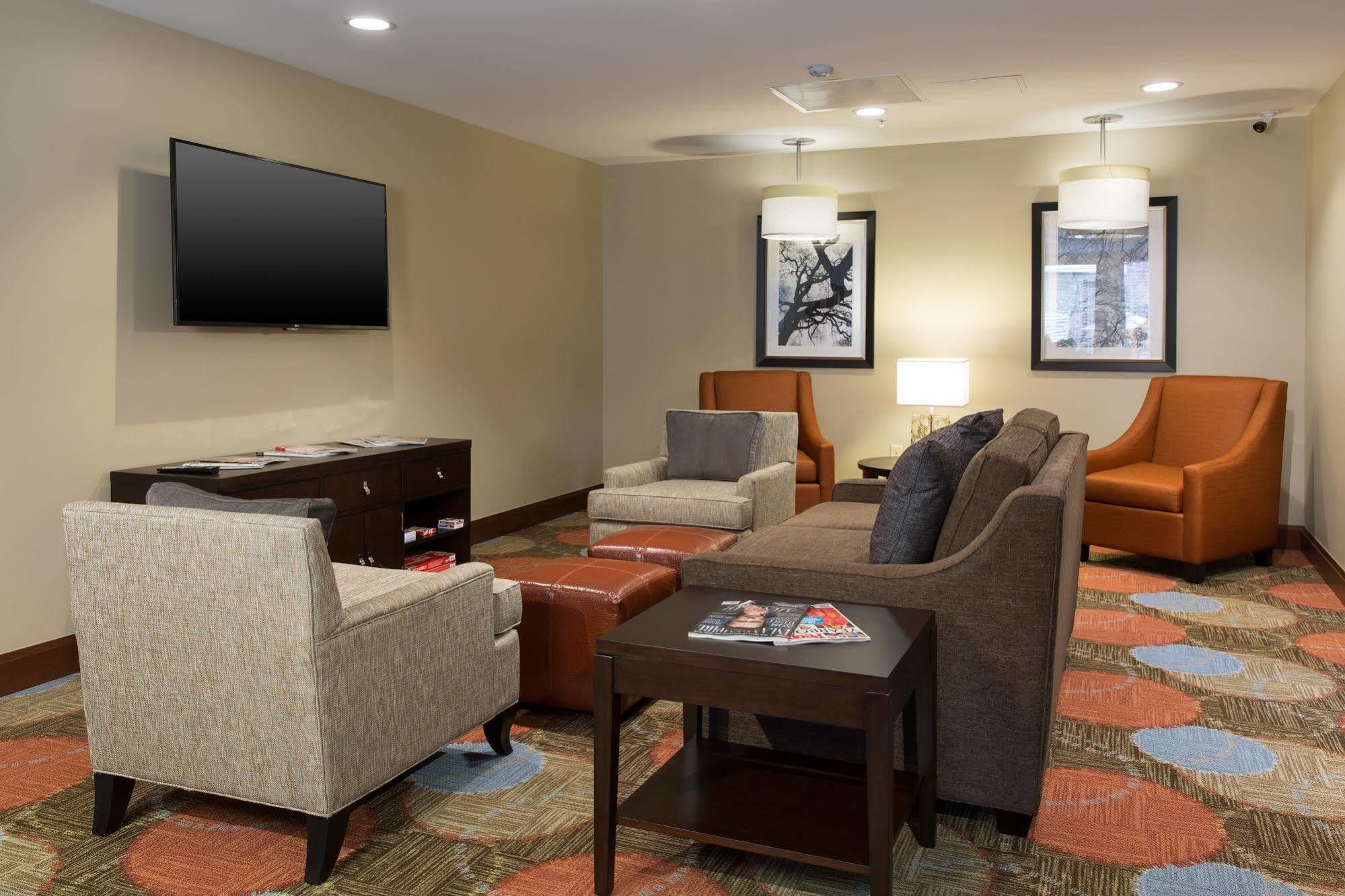 Staybridge Suites Corona South By Ihg Exterior foto